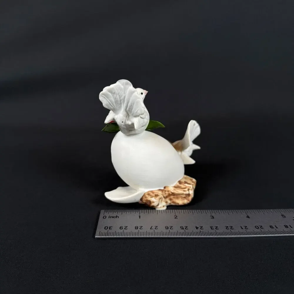 Capodimonte Porcelain White Doves on Cracked Egg with Red Roses